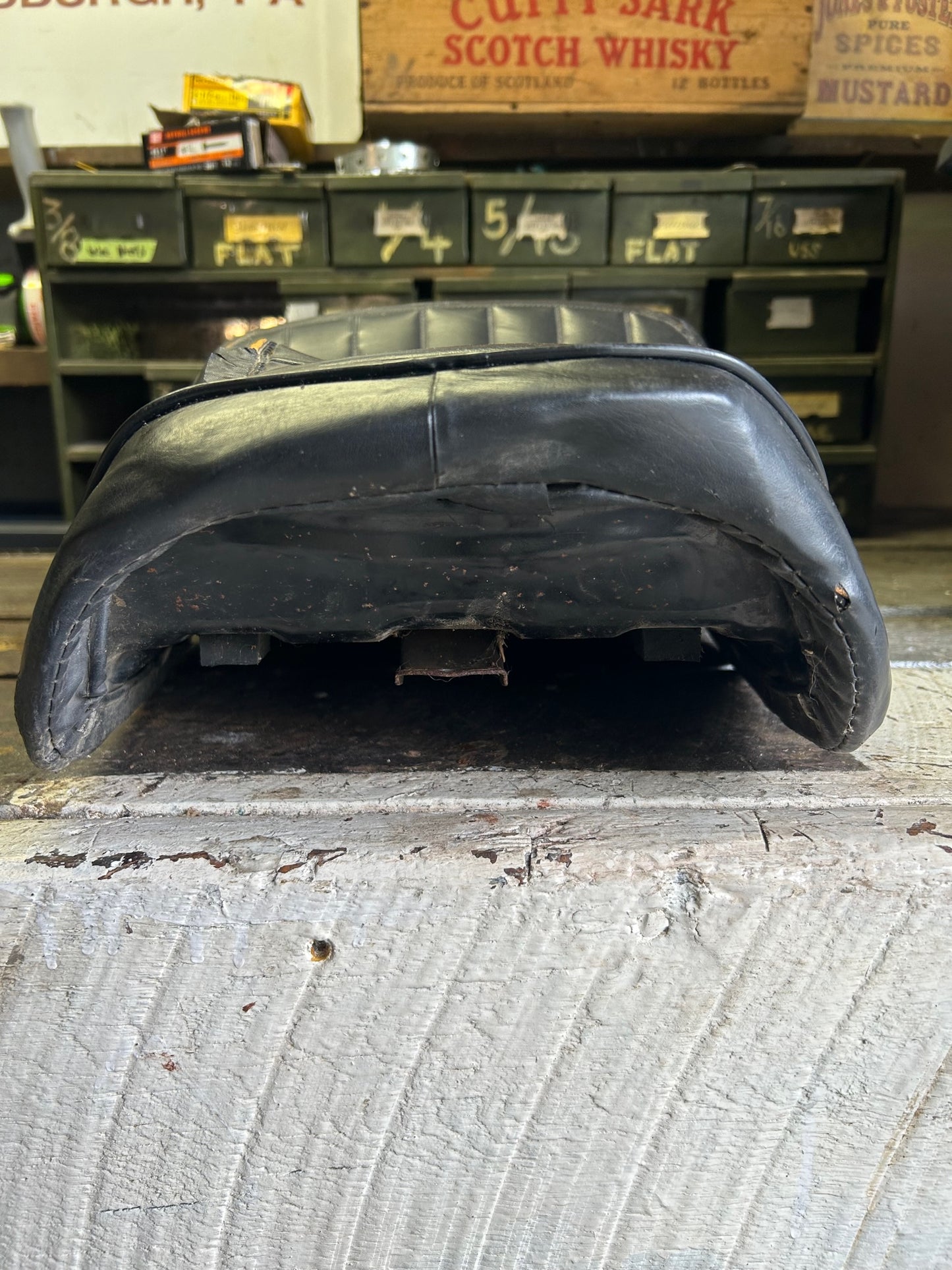 79, 80, 81 Honda CB750K Seat 77200-425-770