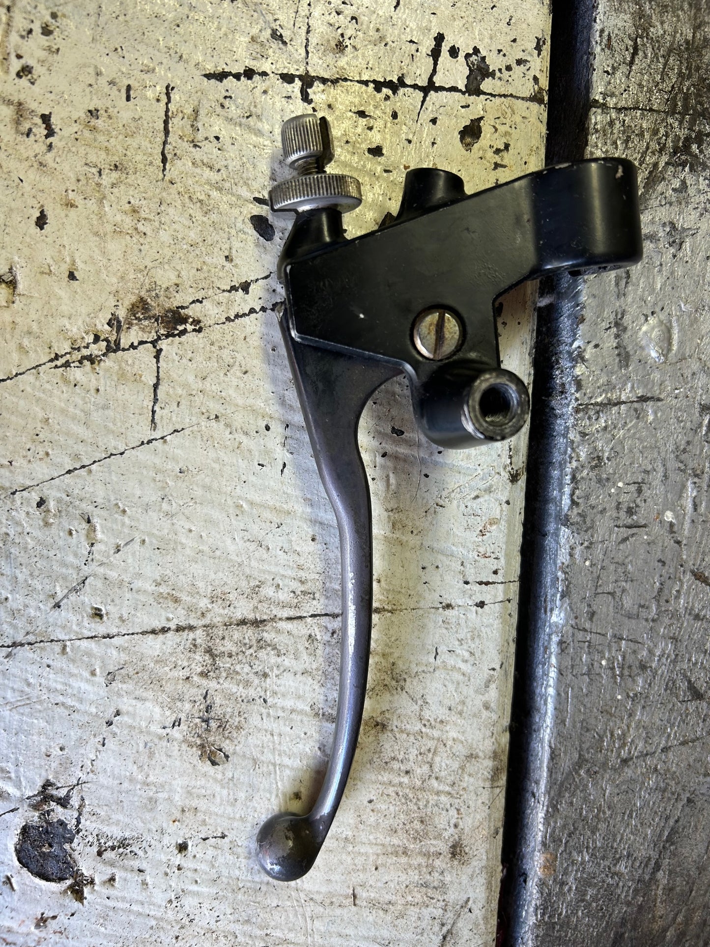 79, 80, 81 Honda CB750K Left Handlebar Clutch Lever Perch and Assembly 53178-425-003