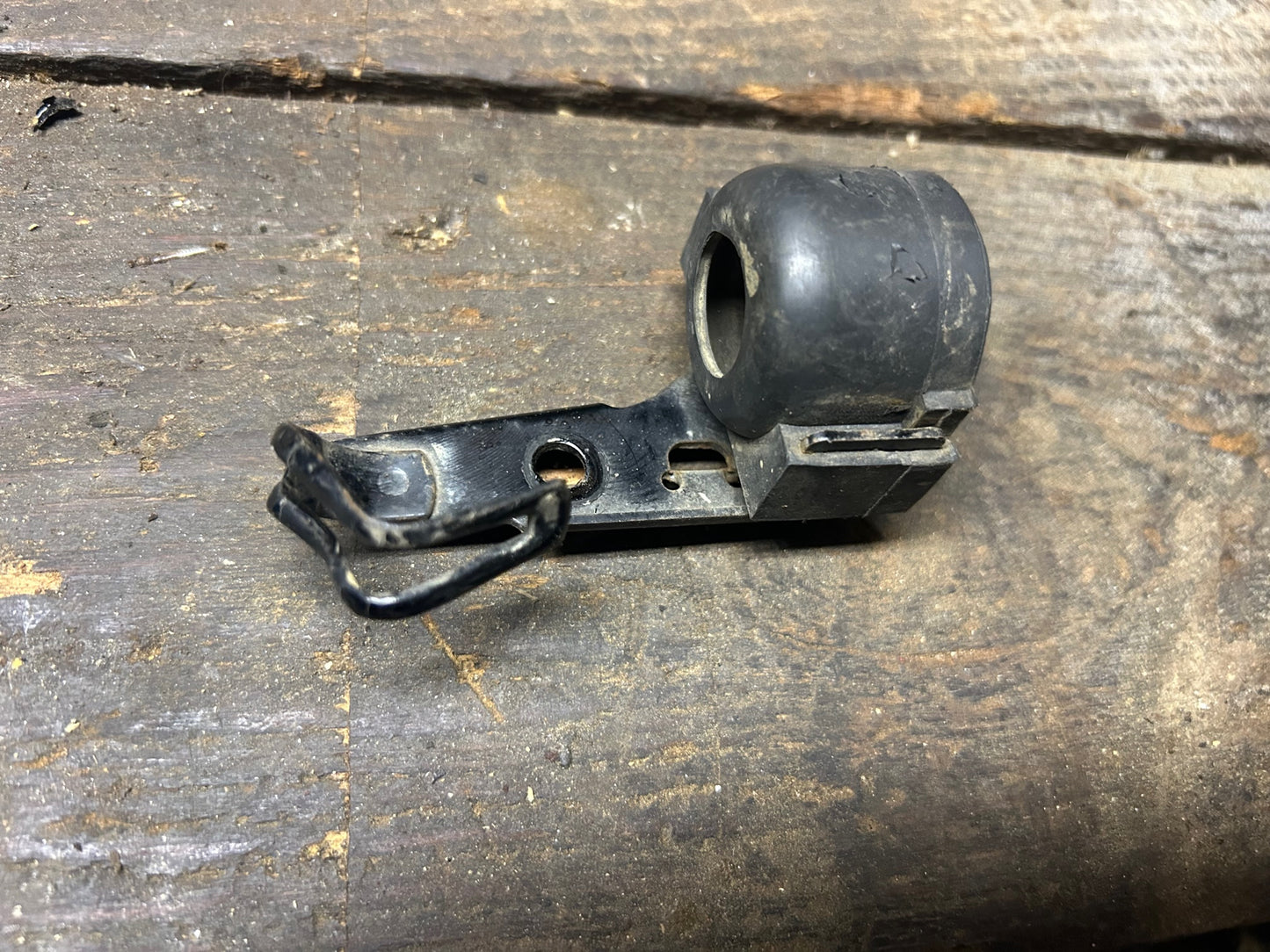 79, 80, 81 Honda CB750K Starter Magnetic Switch Stay 35851-425-010
