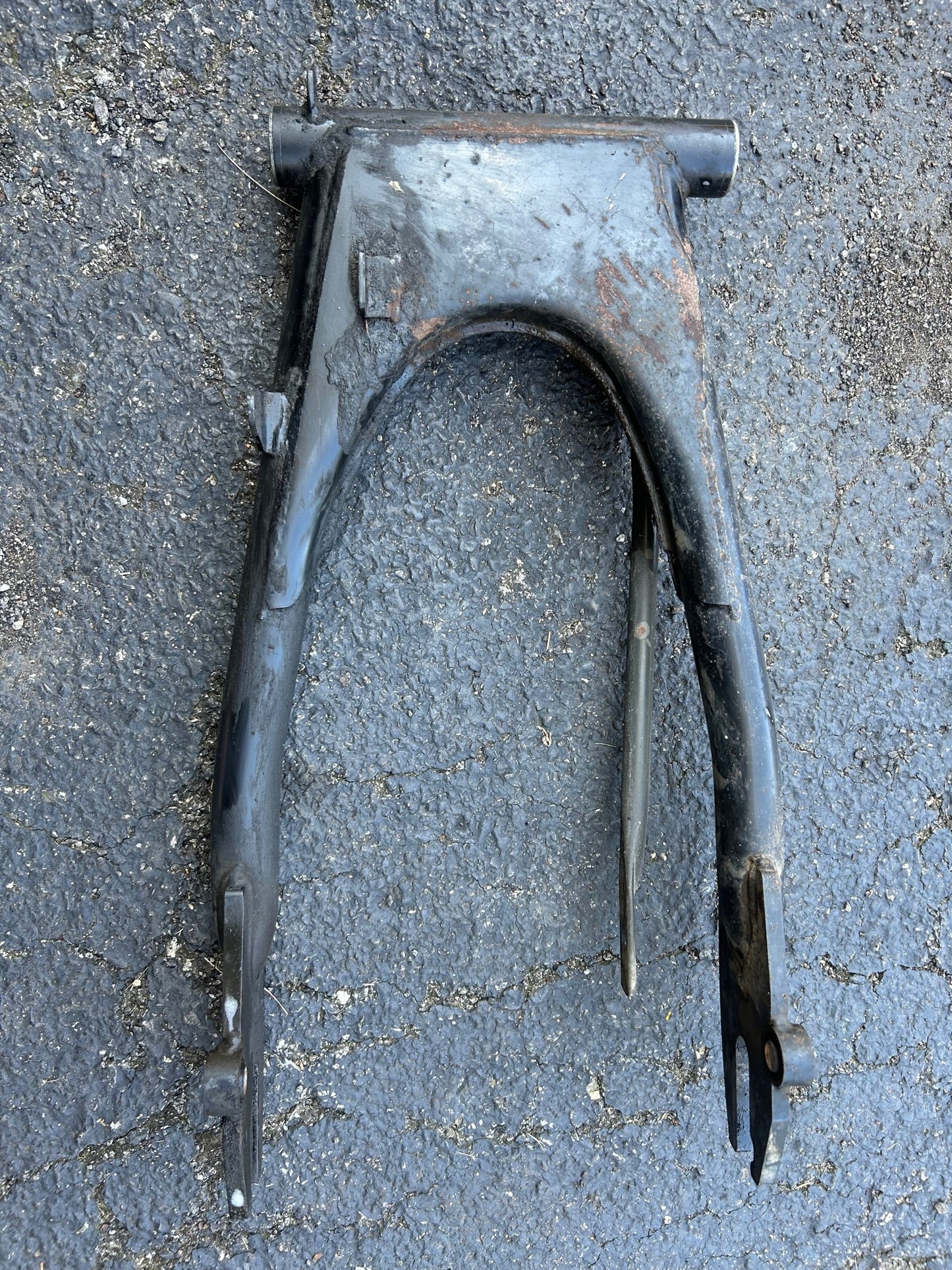 79, 80, 81 Honda CB750K RR Swingarm Assy. 52100-425-830ZB