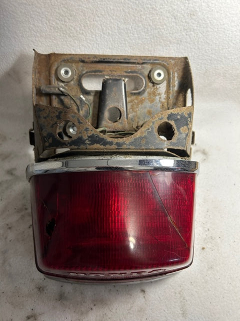 1979 CB750K Tail Light with Bracket 33700-415-672 84700425000